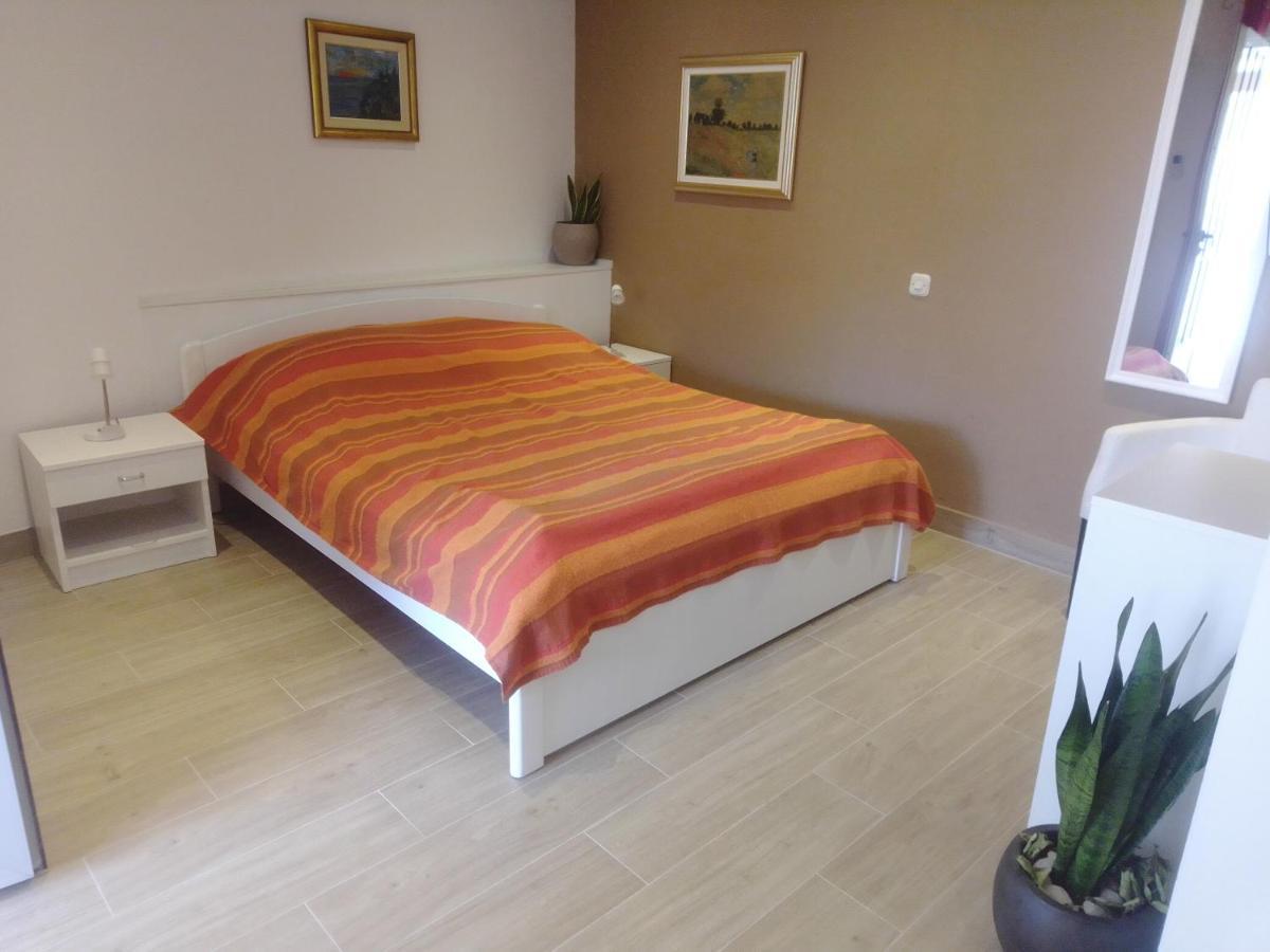 Apartments Haracic Hvar Town Esterno foto