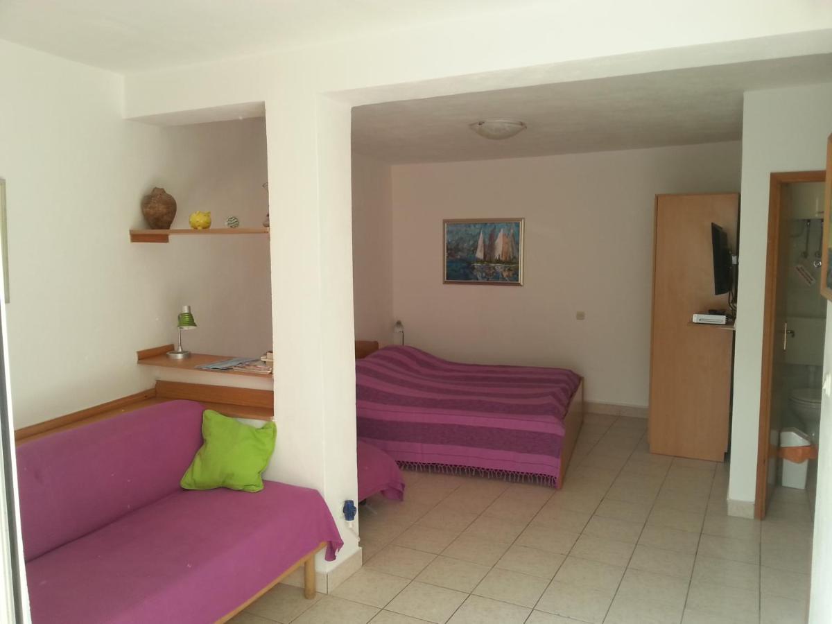 Apartments Haracic Hvar Town Esterno foto
